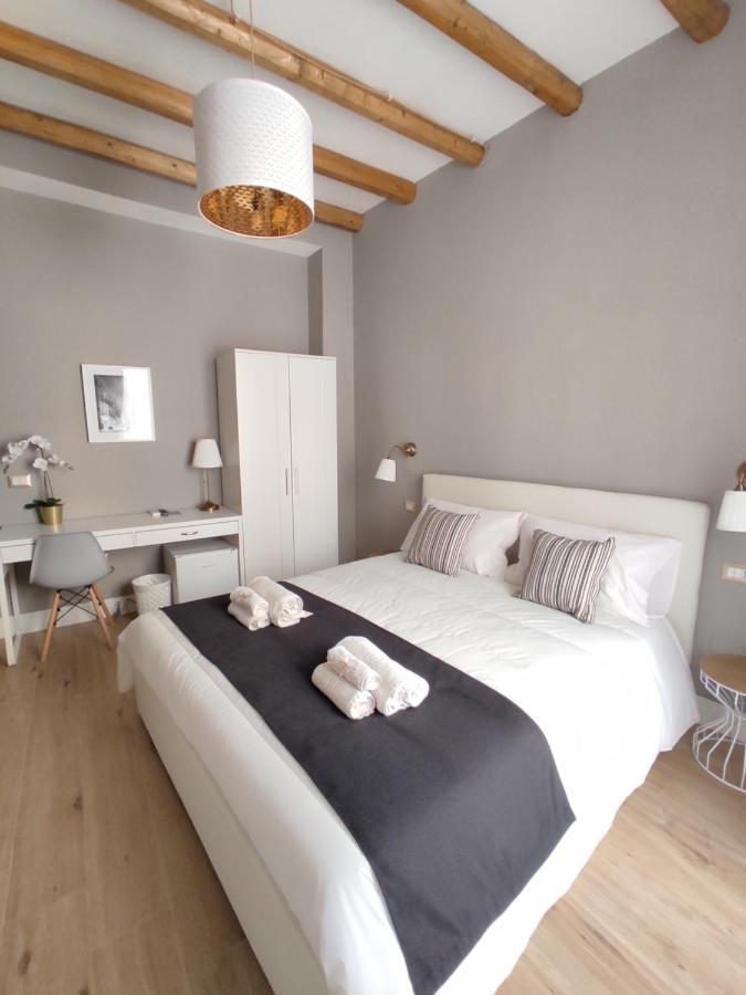 Manno Rooms Affittacamere Cagliari Kültér fotó