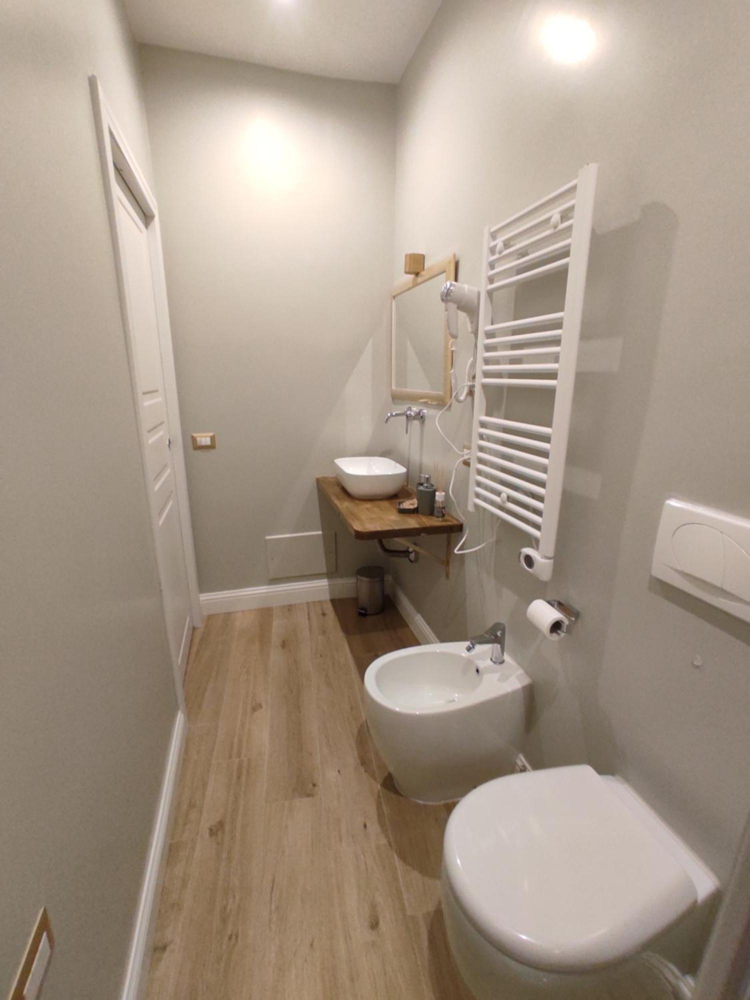 Manno Rooms Affittacamere Cagliari Szoba fotó